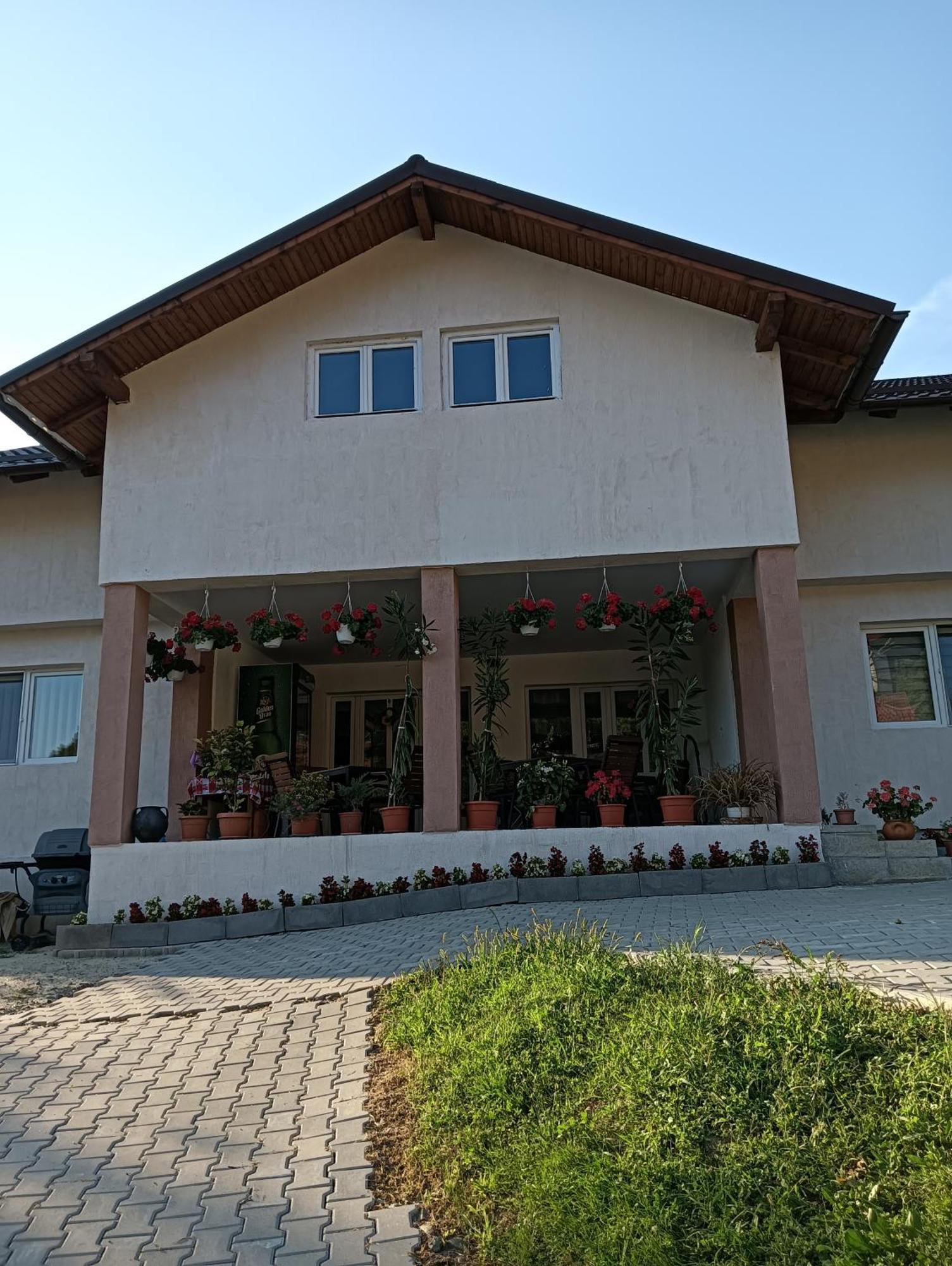 Отель Casa Maksai Совата Экстерьер фото